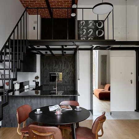 Loft Industrialny Przy Bulwarze Staromiejskim Apartment Wroclaw Exterior photo